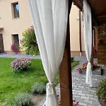 Uroczysko Olesnica Bed & Breakfast 3*