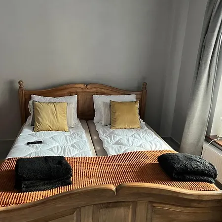 Bed & Breakfast Uroczysko Olesnica *