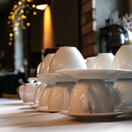 Uroczysko Olesnica Bed & Breakfast *