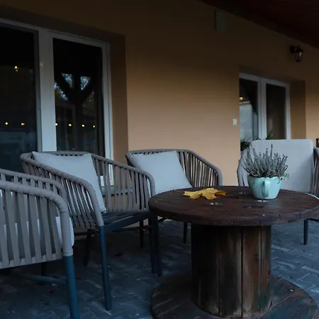 Uroczysko Olesnica Bed & Breakfast Chodziez
