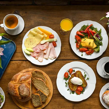 Uroczysko Olesnica Alojamento de Acomodação e Pequeno-almoço 3*