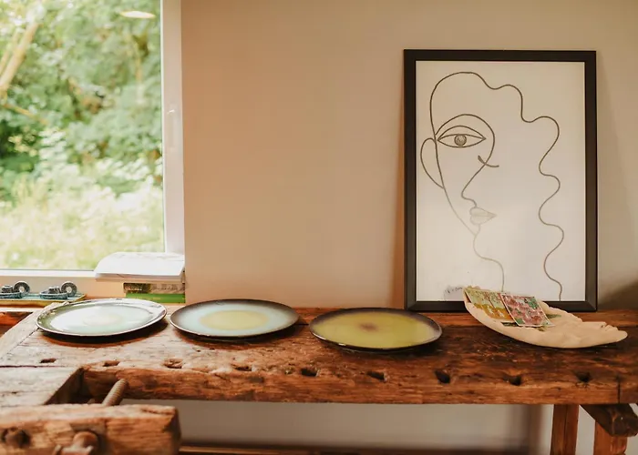 Bed & Breakfast Uroczysko Olesnica 3*